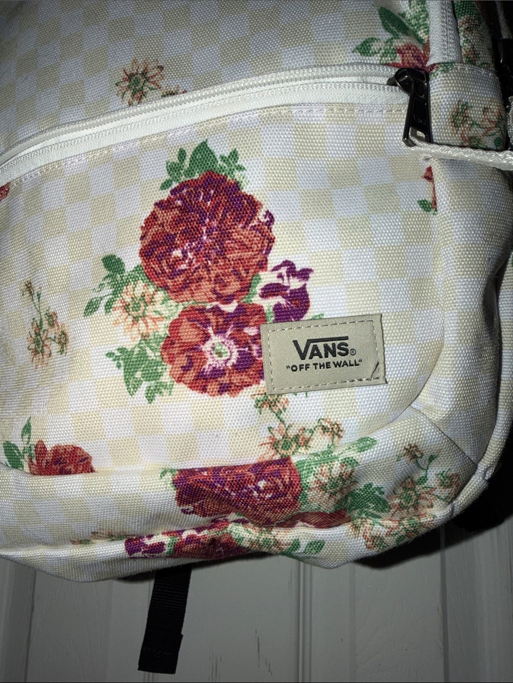 Vans ~ Cream Floral Check Backpack with Red Rose Accents NWOT - Picture 3 of 5